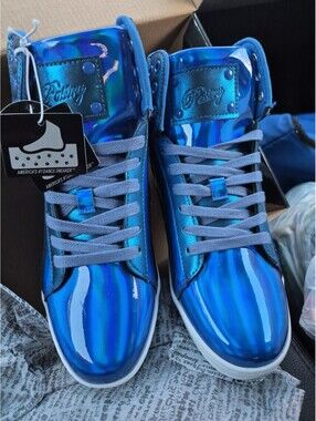 Love Pastry Youth Pop Tart Glitter Sneaker Sz 8NIB